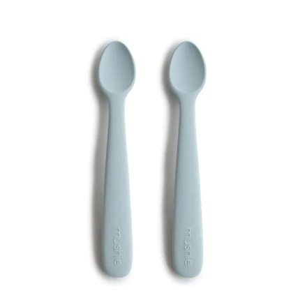 Łyżeczki silikonowe do nauki samodzielnego jedzenia - Powder Blue / Mushie