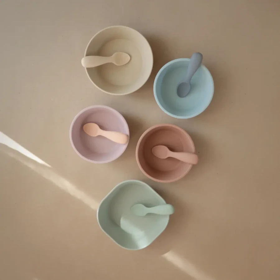 Miseczka sylikonowa z przyssawką - Powder Blue / Mushie