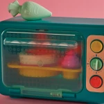 Mini Chef - Bake-a-Cake Playset - piekarnik z tortem i odgłosami / B.Toys BX2291Z