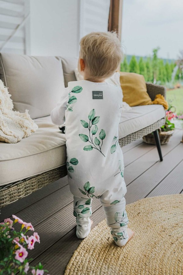 Dwustronny śpiworek z nóżkami - Vintage Animals Almond - Cream / Sleepee