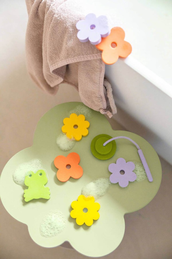 Zestaw piankowych naklejek do kąpieli z wędką Frog pond / QUUT