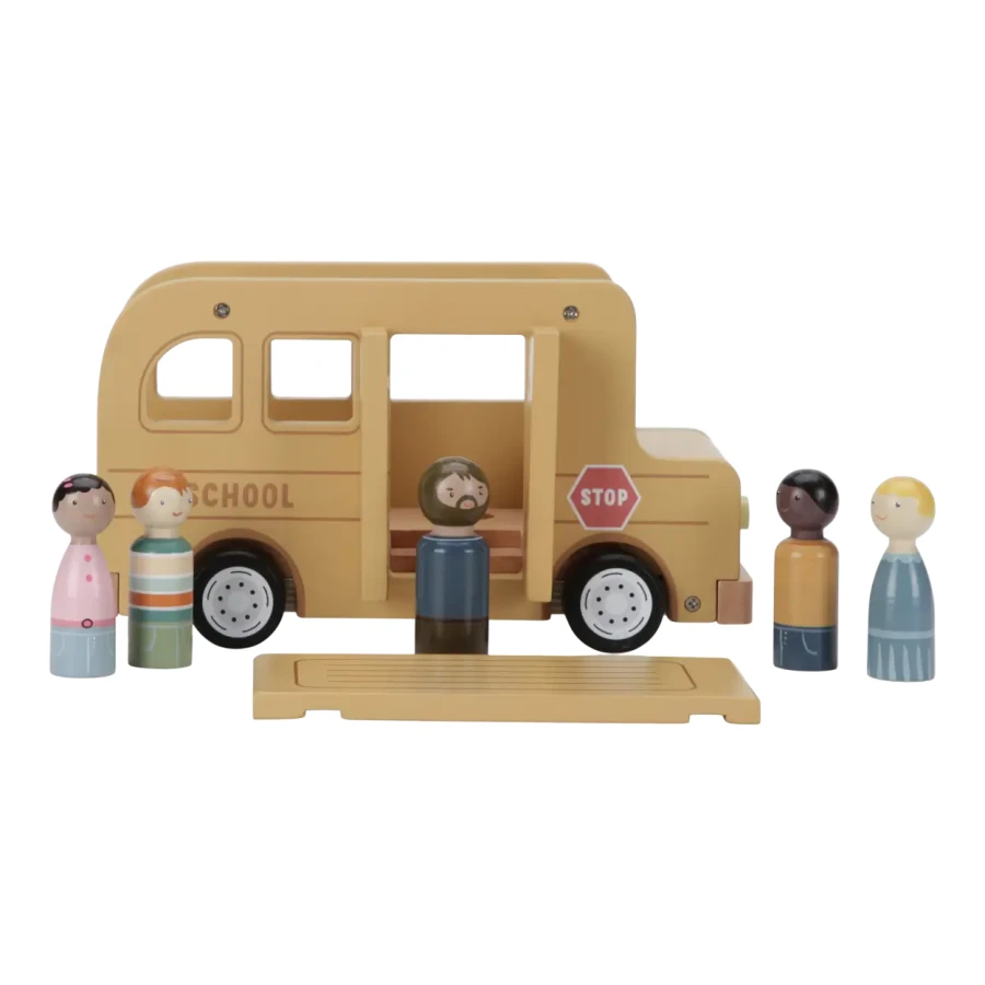 Szkolny autobus FSC / Little Dutch